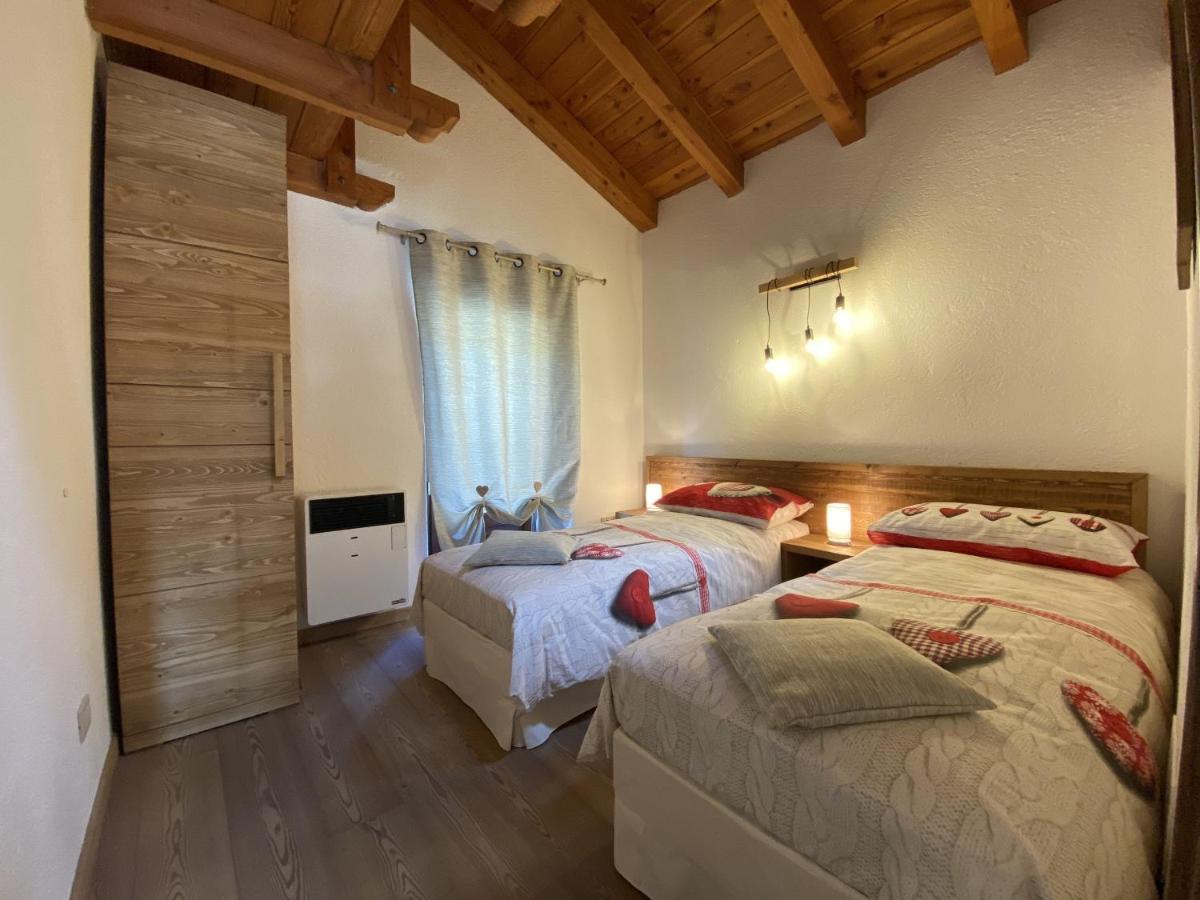 Grenier Du Coeur Apartment Aosta Ngoại thất bức ảnh