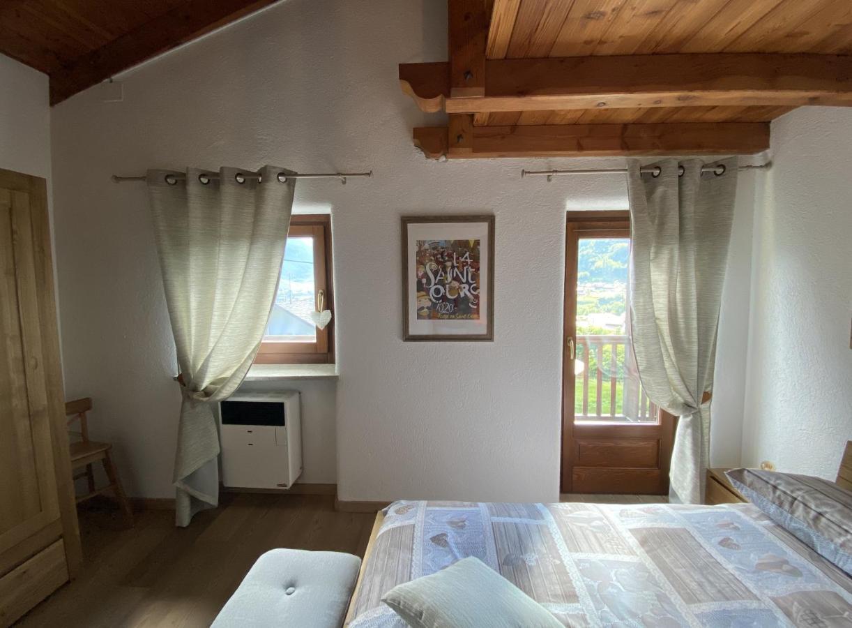 Grenier Du Coeur Apartment Aosta Ngoại thất bức ảnh