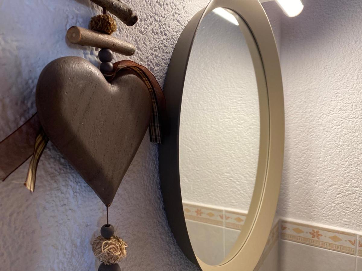 Grenier Du Coeur Apartment Aosta Ngoại thất bức ảnh